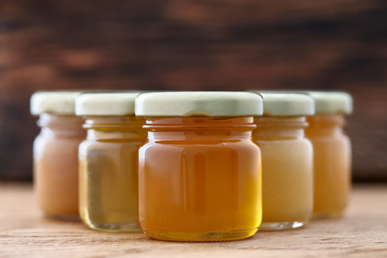 Quelle différence entre miel crémeux et miel liquide ? - Domaine Apicole de  Chezelles